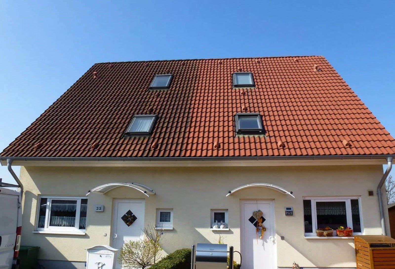 Toiture avant 1 Toiture avant 1